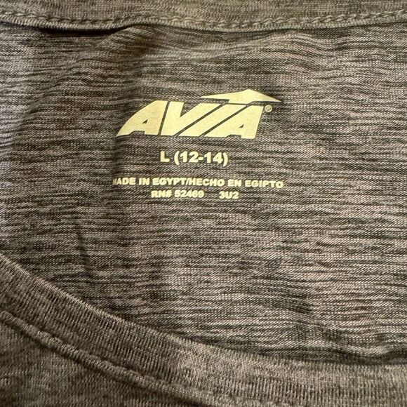 Athletic shirt. Brand new - Picture 3 of 3